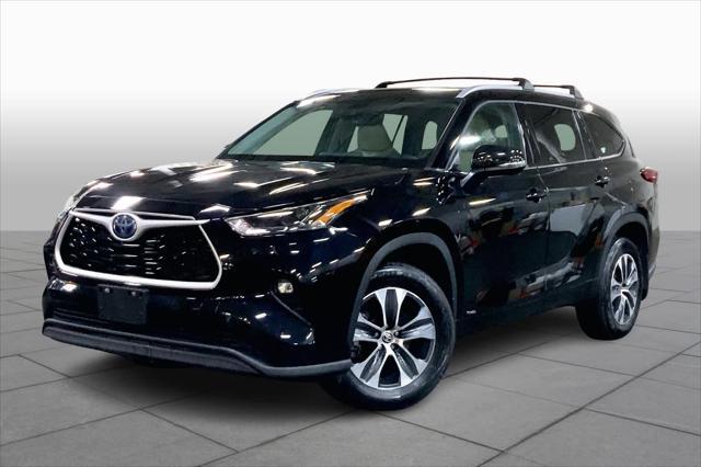 2022 toyota highlander hybrid xle