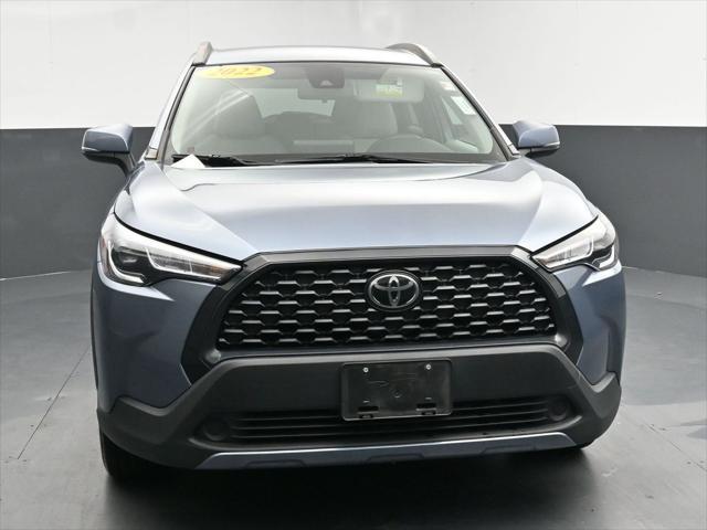 2022 toyota corolla cross le
