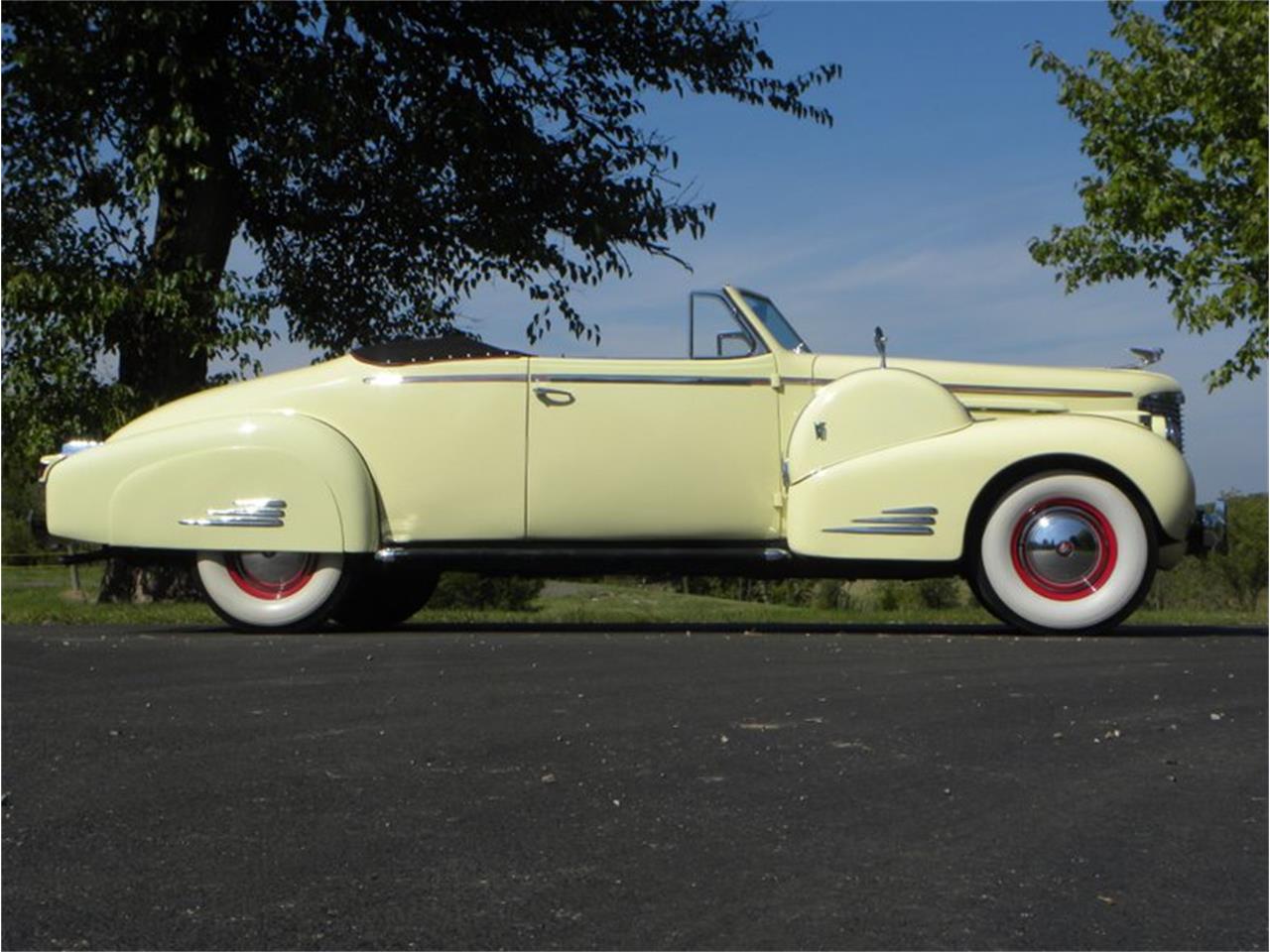 1938 cadillac antique
