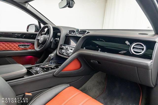 2022 bentley bentayga s