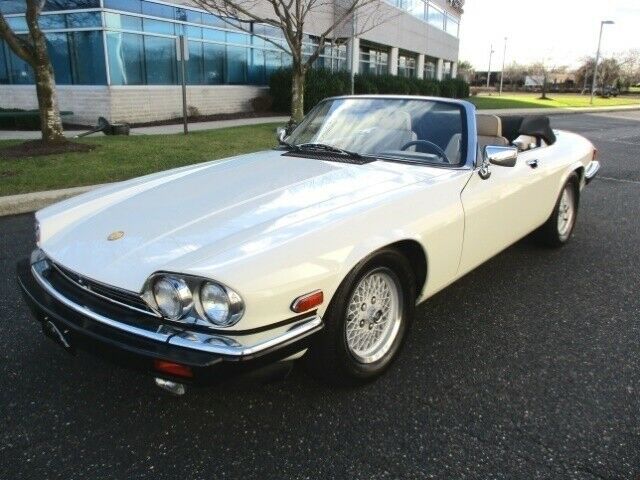 1991 jaguar xjs v12 classic collection convertible low miles white stuinning car