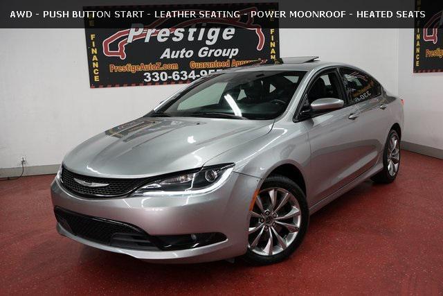2015 chrysler 200 s