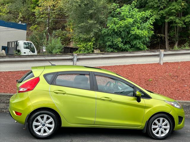 2011 ford fiesta se