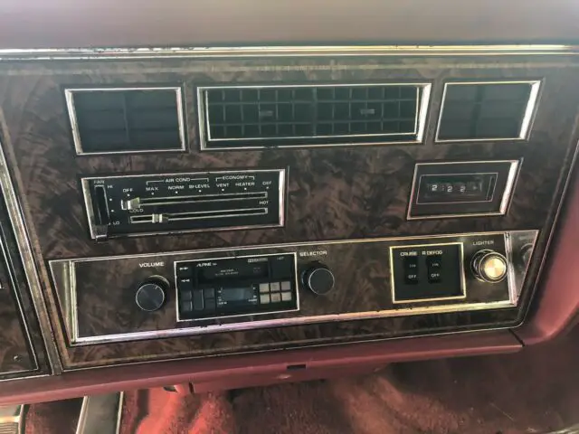 classic 1979 oldsmobile delta 88 royale v-8