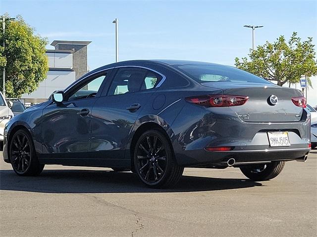 2024 mazda mazda3 carbon edition