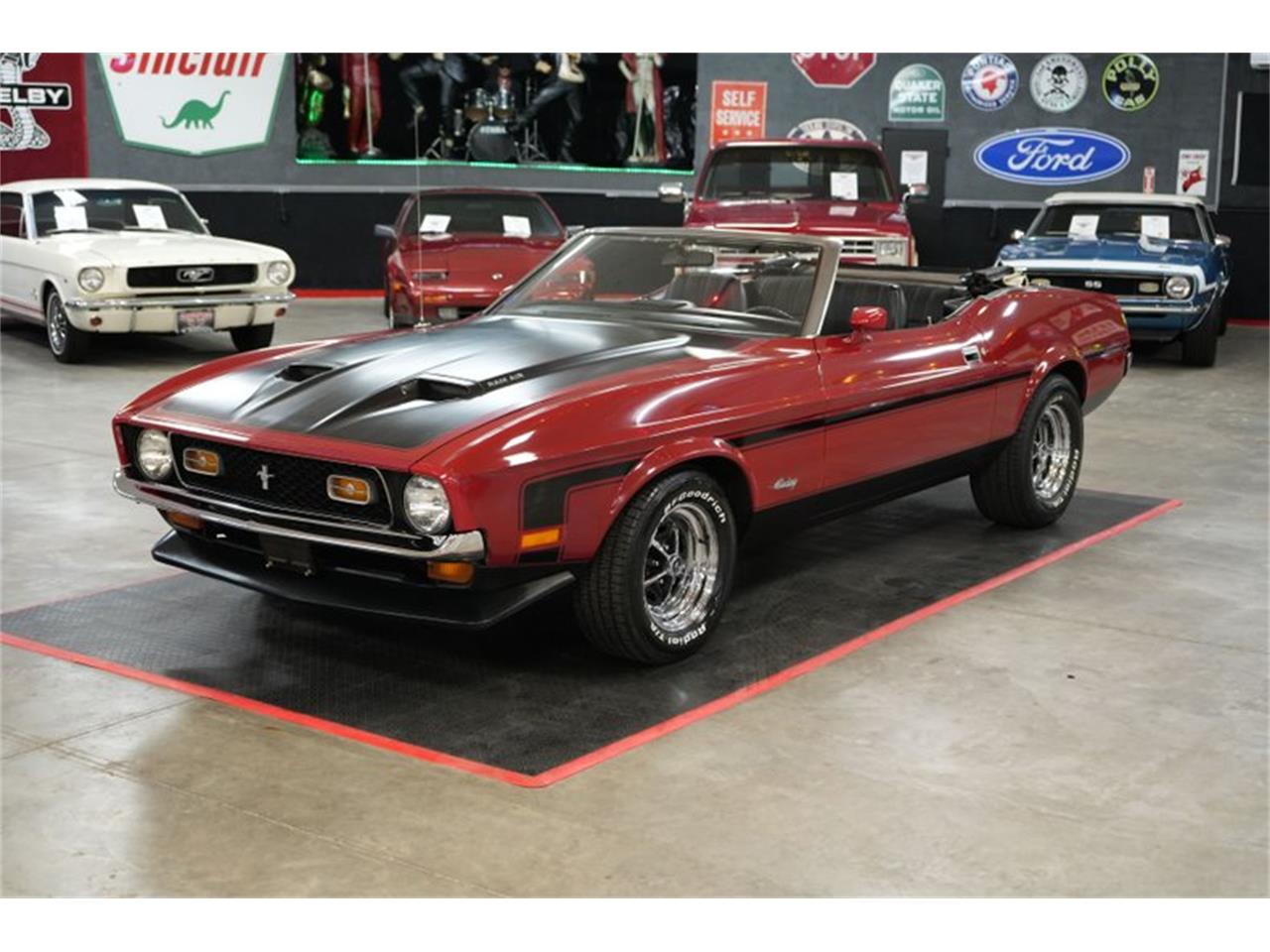 1972 ford mustang