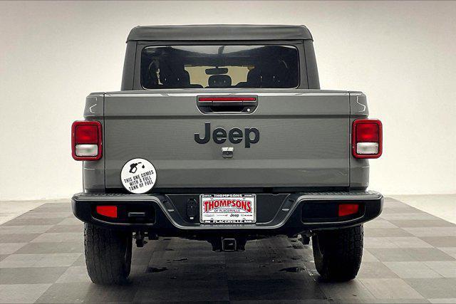 2021 jeep gladiator sport