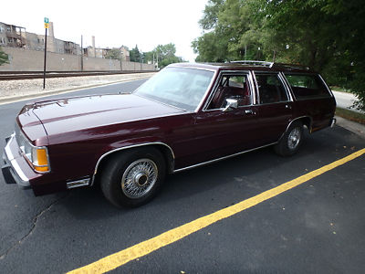 1990 crown victoria ltd station wagon, great condition, floats down the road