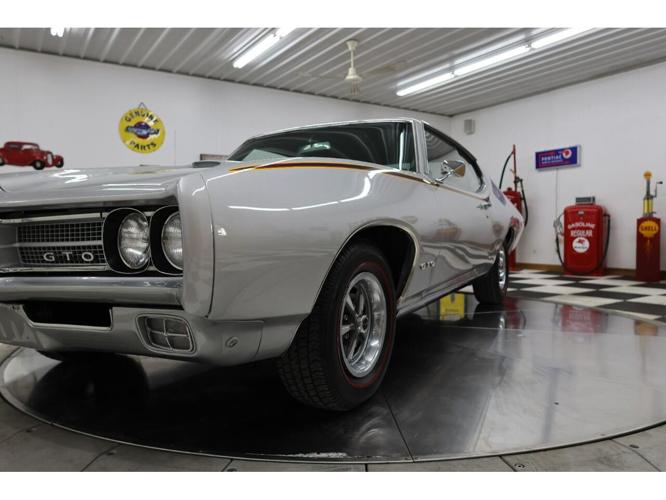1969 pontiac gto in clarence, iowa
