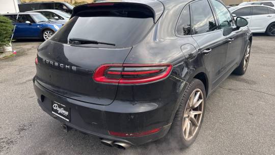 2016 Porsche Macan
