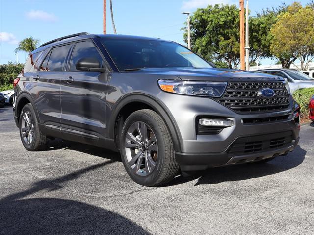 2021 ford explorer xlt