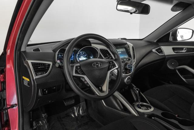 2016 hyundai veloster base