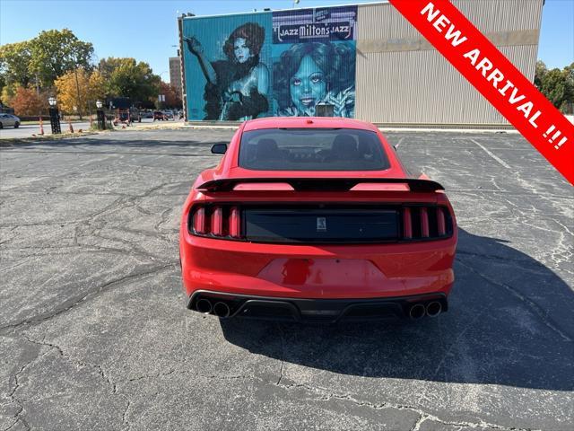 2020 ford shelby gt350 base