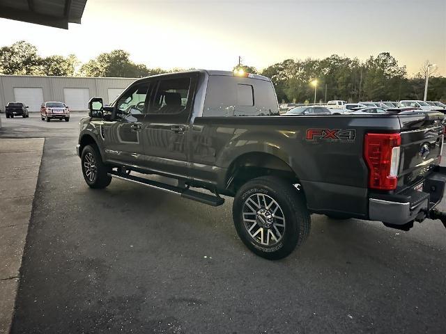 2019 ford f-250 lariat