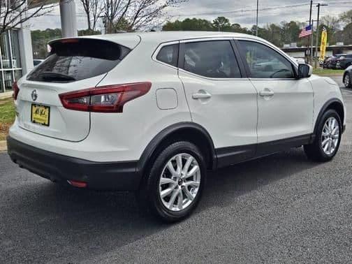 2021 nissan rogue sport s in jackson, mississippi