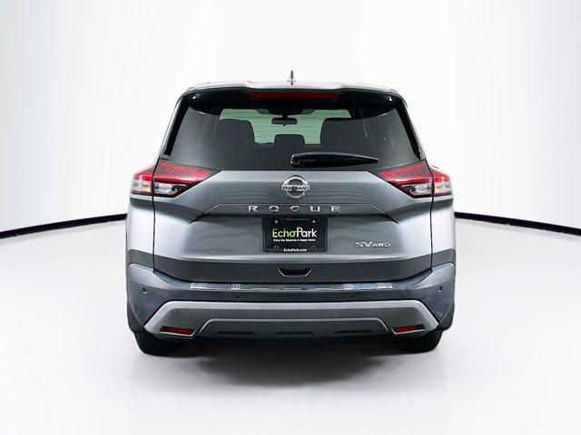 2021 nissan rogue sv