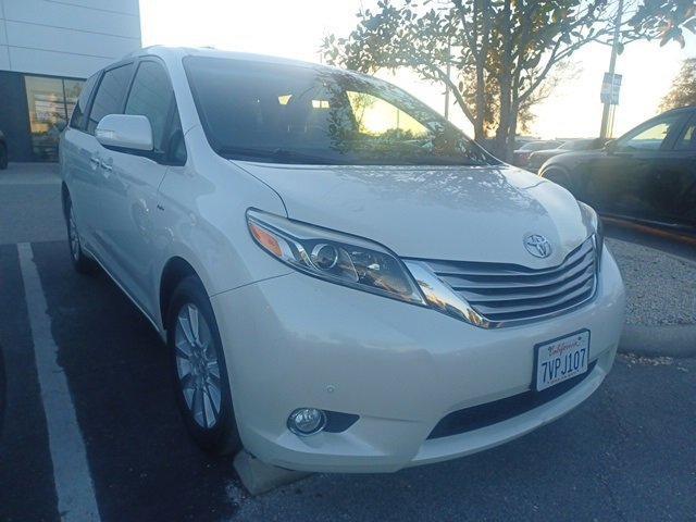 2017 toyota sienna limited premium
