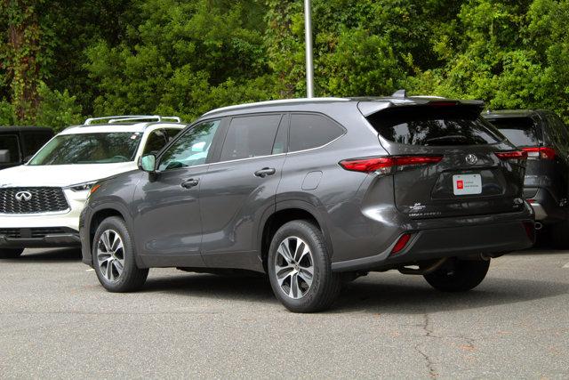2023 toyota highlander xle