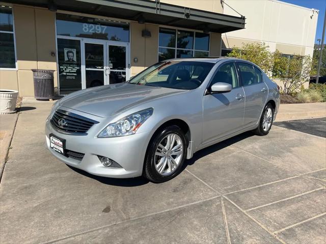 2013 infiniti g37x base