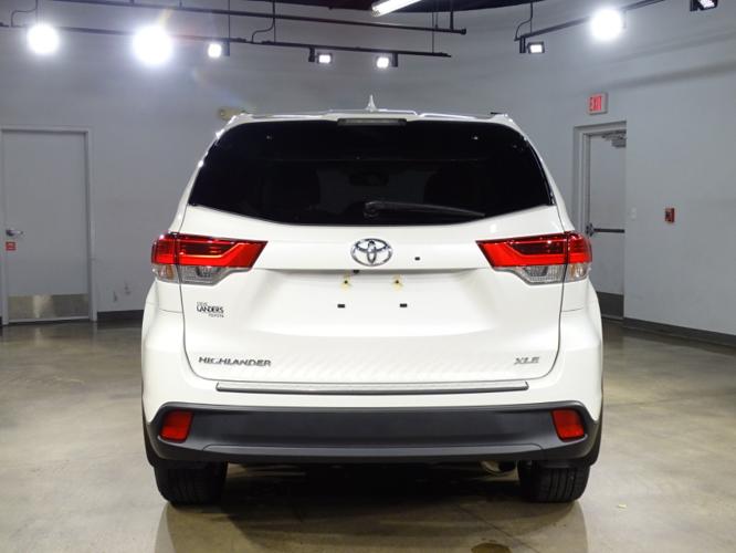 certified 2019 toyota highlander xle little rock, ar 72204 for sale in little rock, arkansas