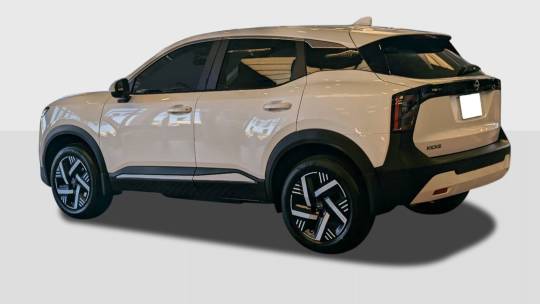 2025 Nissan Kicks
