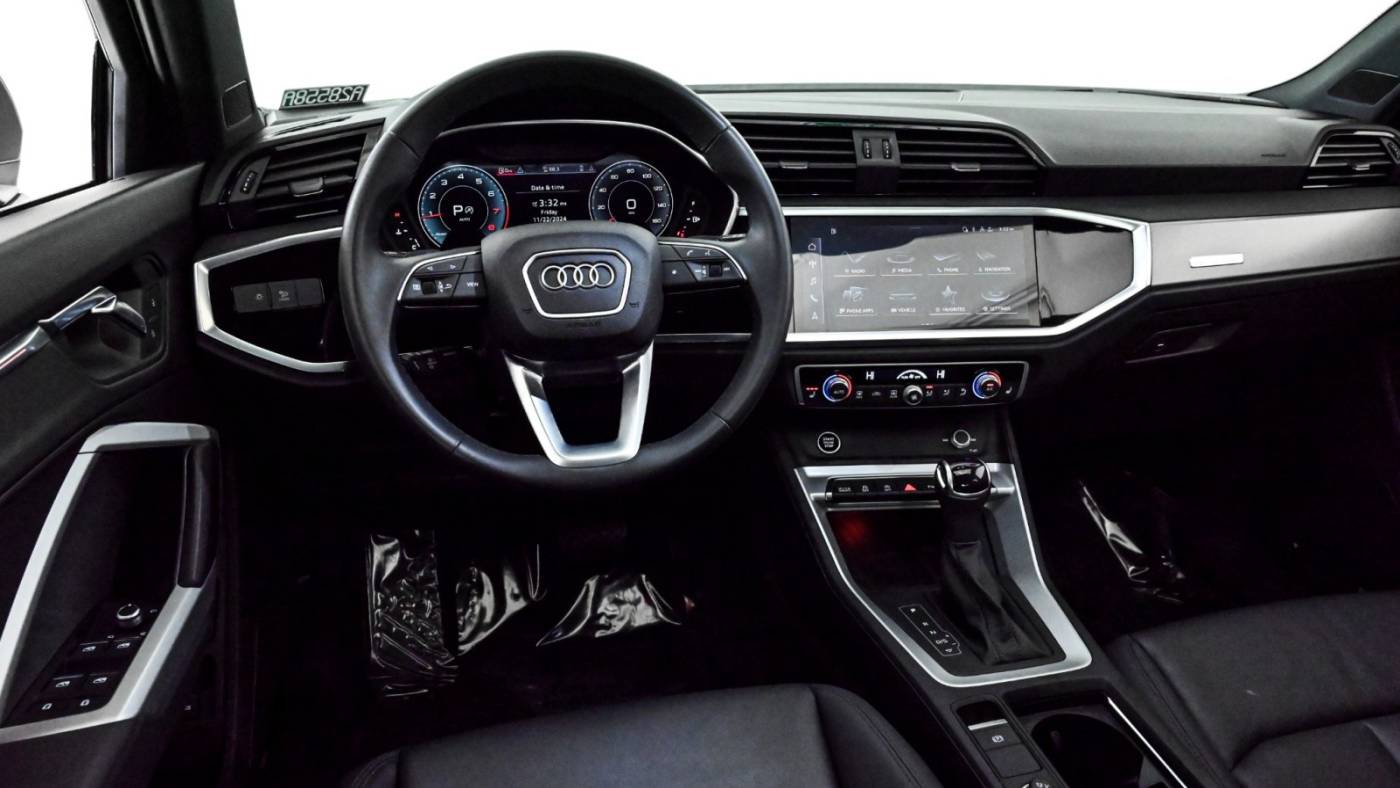 2022 audi q3 quattro s line prem plus 45 tfsi