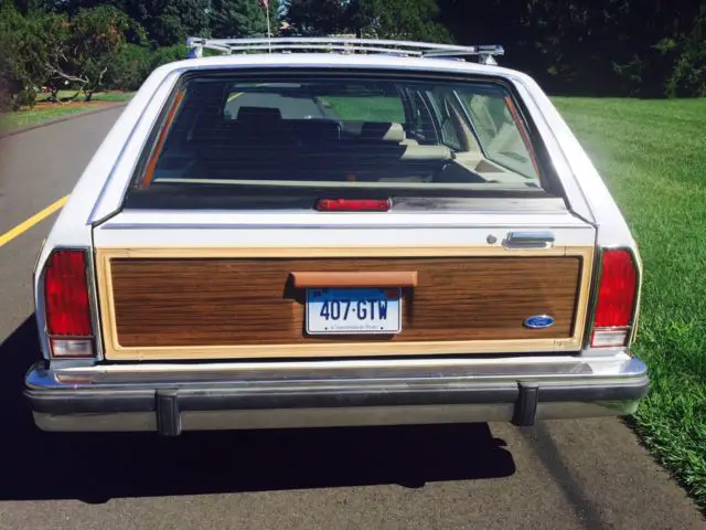 1991 crown victoria station wagon