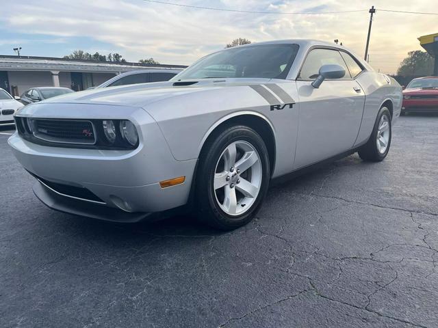 2012 dodge challenger r/t