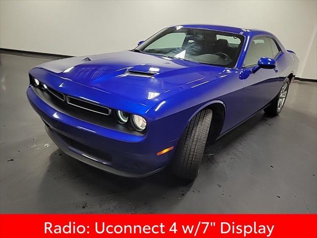 2019 dodge challenger sxt