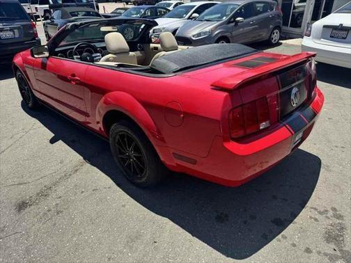 2006 ford mustang