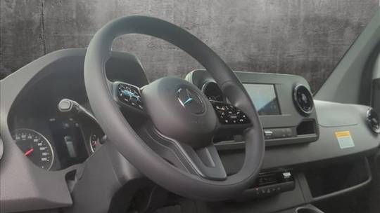 2024 Mercedes-Benz Sprinter