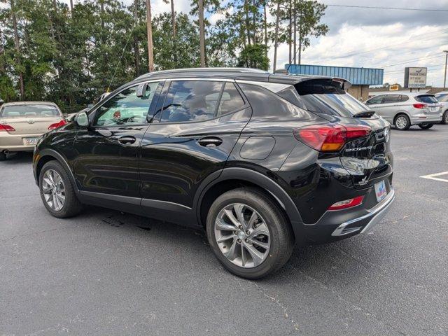 2022 buick encore gx essence