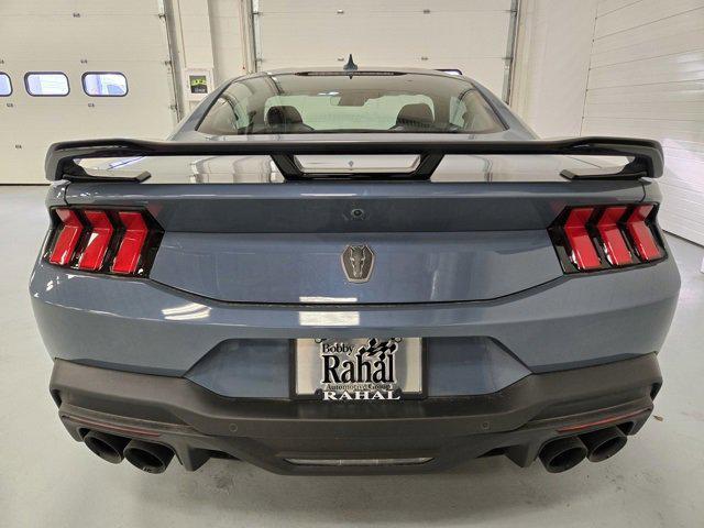 2024 ford mustang dark horse fastback