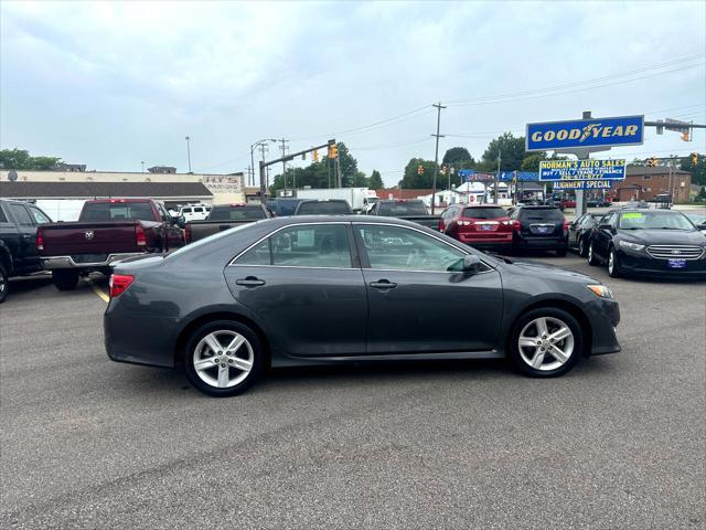 2012 toyota camry se