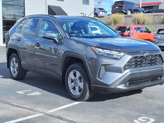 2022 toyota rav4 xle