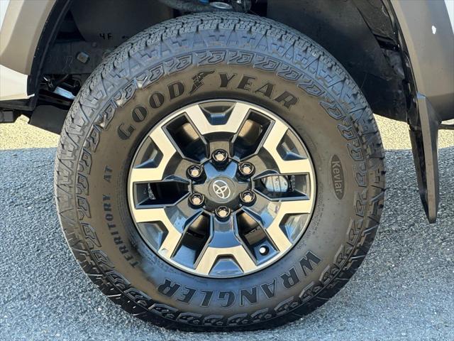 2023 toyota tacoma trd off road