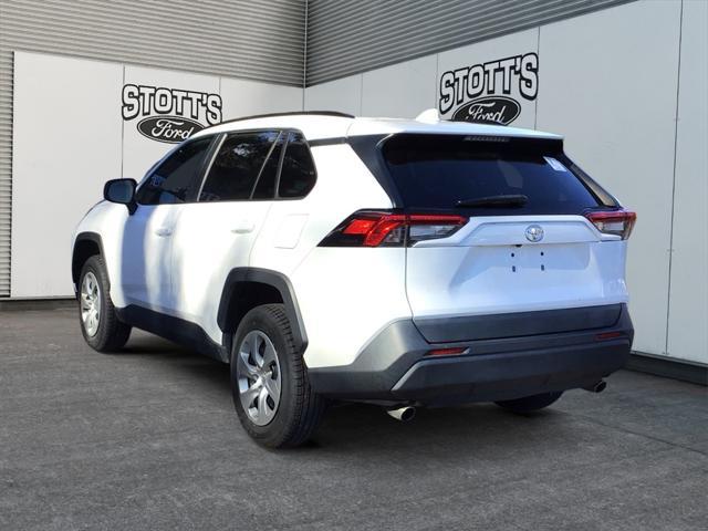 2019 toyota rav4 le