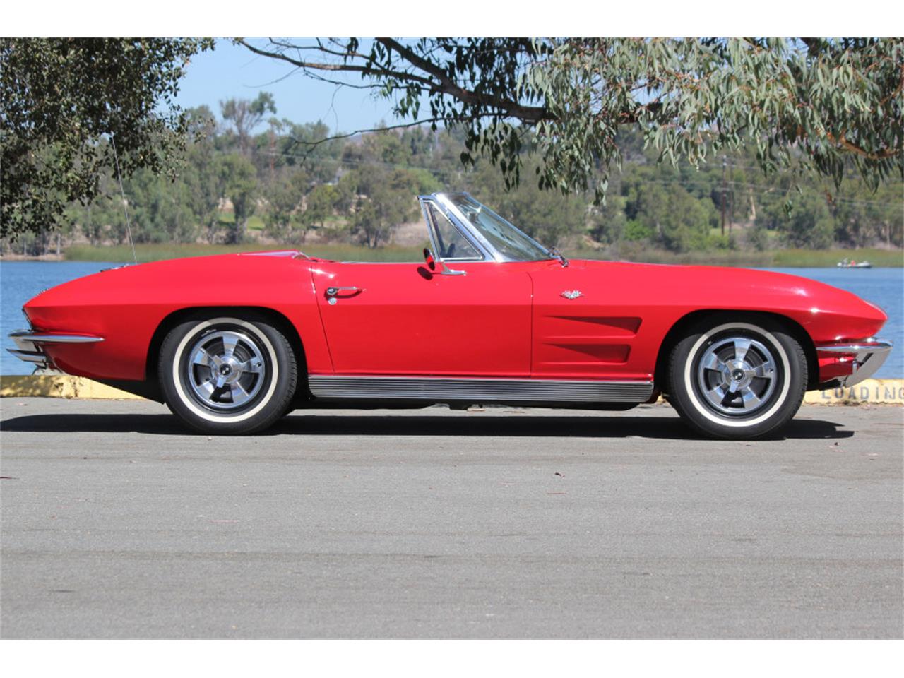 1963 chevrolet corvette