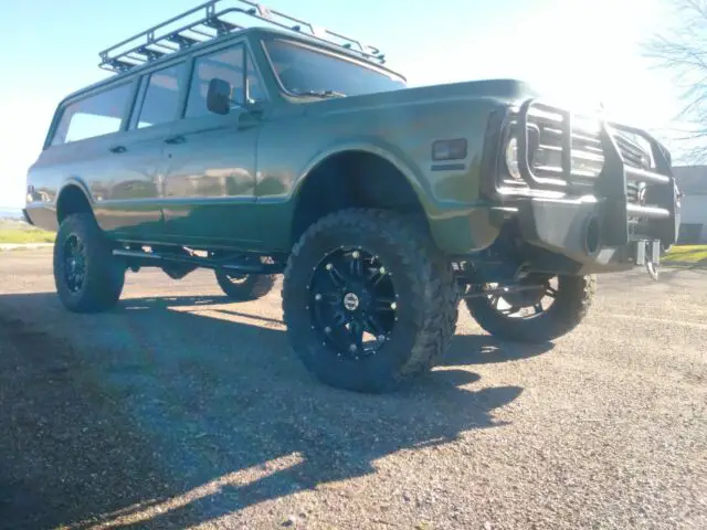 1969 chevrolet suburban 3door 4x4 w/ 12v cummins swap