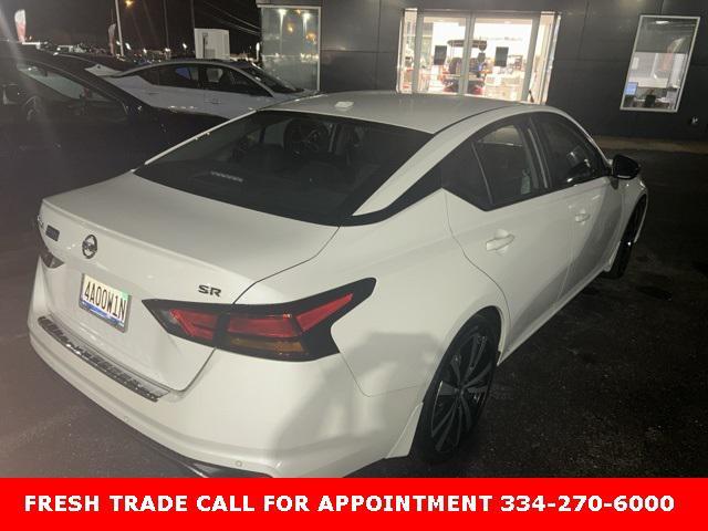 2021 nissan altima sr fwd