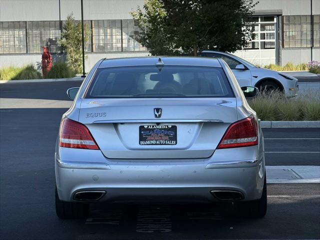 2012 hyundai equus signature