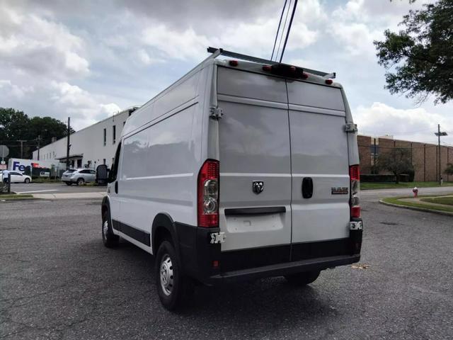 2016 ram promaster 1500 base