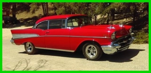 1957 chevrolet bel air sport coupe,350 chevy v8,6-spd manual,dakota digital dash