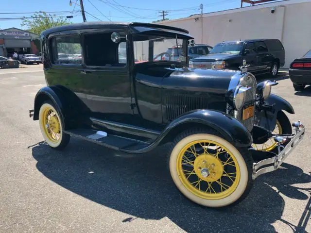 1928 ford model a 2 door tudor no reserve auction !!!
