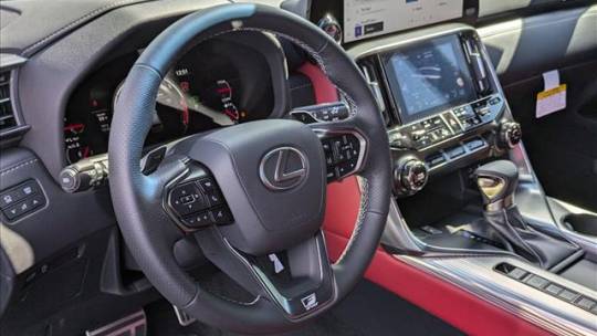 2024 Lexus LX