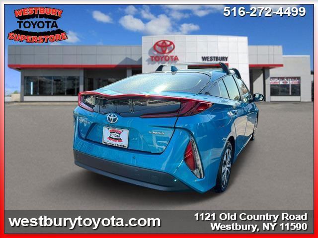 2021 toyota prius prime le