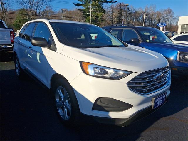 2021 ford edge se
