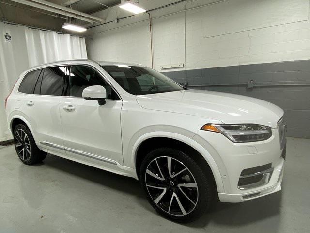 2024 volvo xc90 b5 plus bright theme