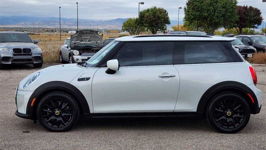 2023 mini hardtop 2 door cooper se
