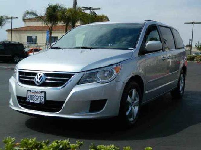 2011 volkswagen routan se in carlsbad, ca